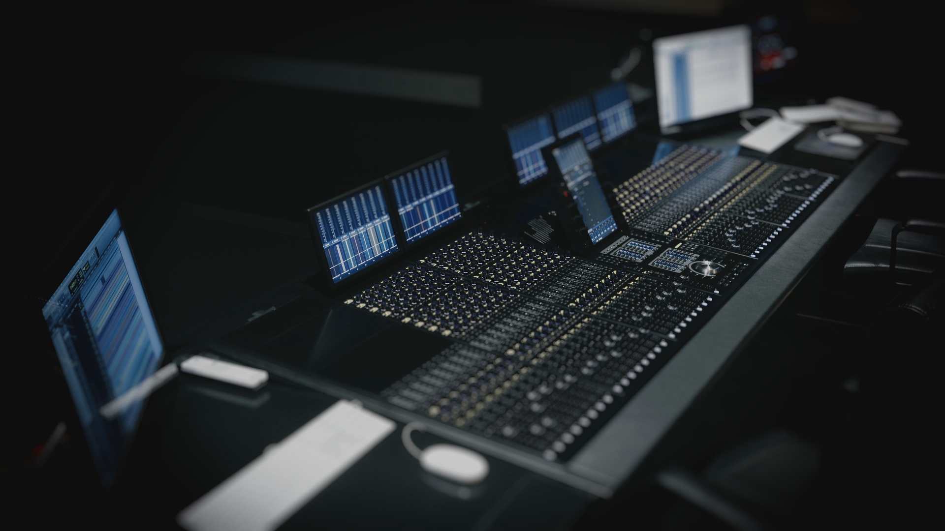 Mix Console Side
