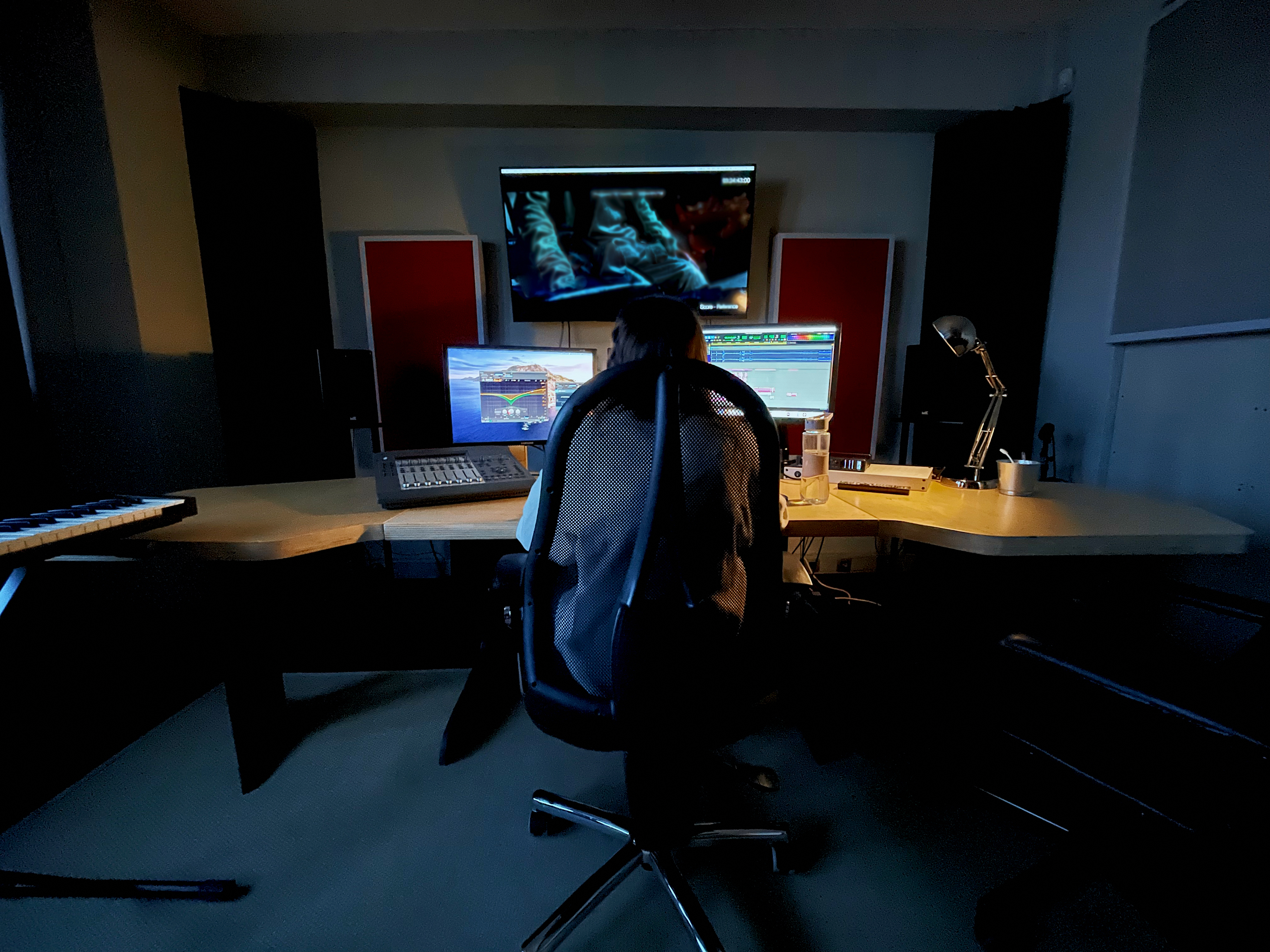 Sala de Edição — Loudness Films Lisboa